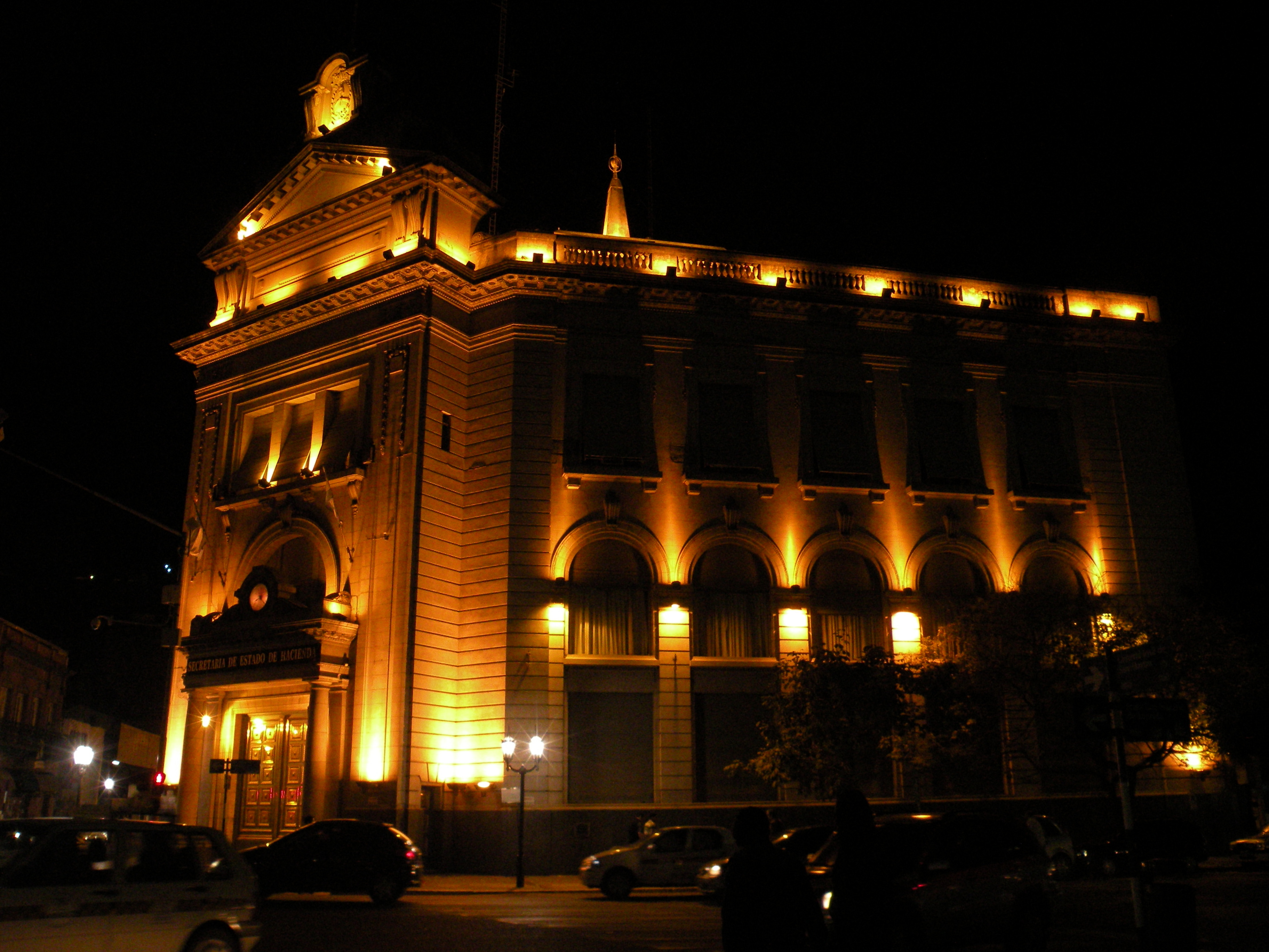 Fachada del Banco Provincia